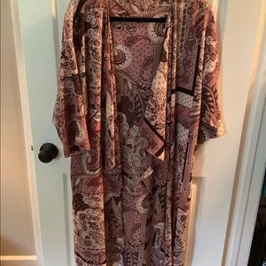 Lularoe “Shirley” kimono